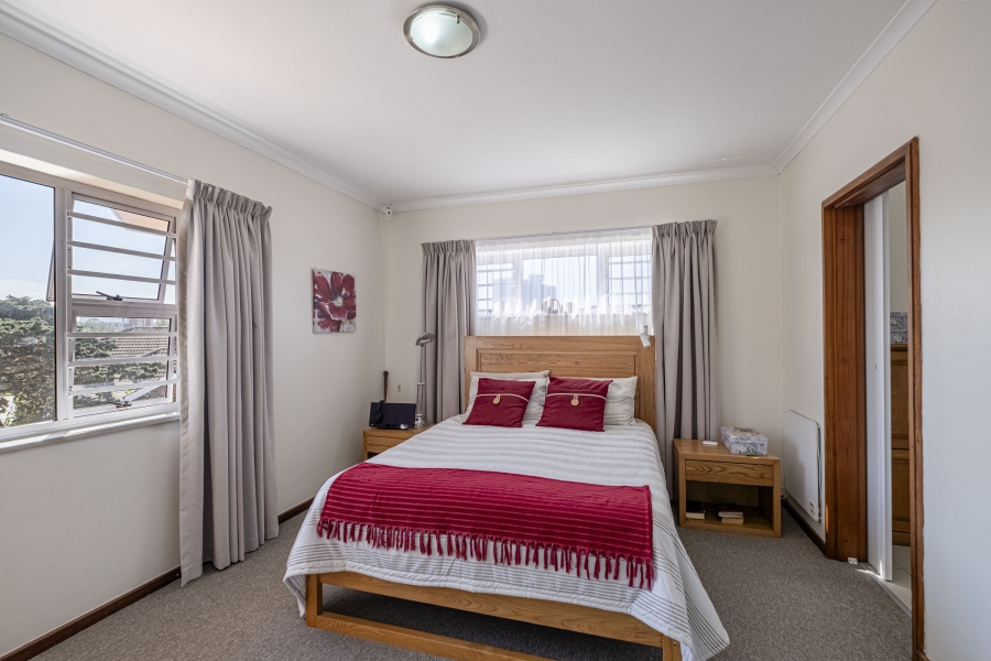 4 Bedroom Property for Sale in Summerstrand Eastern Cape